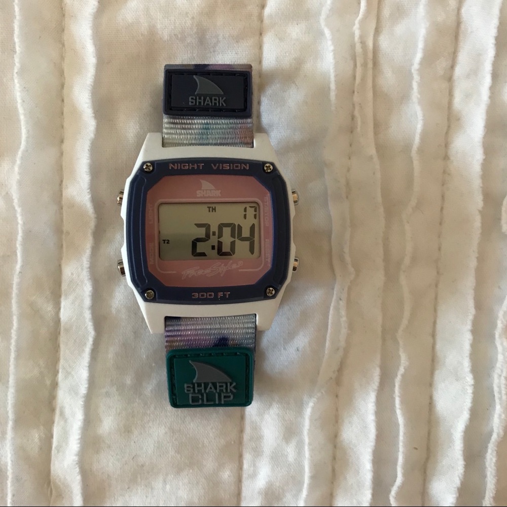 Shark Clip watch